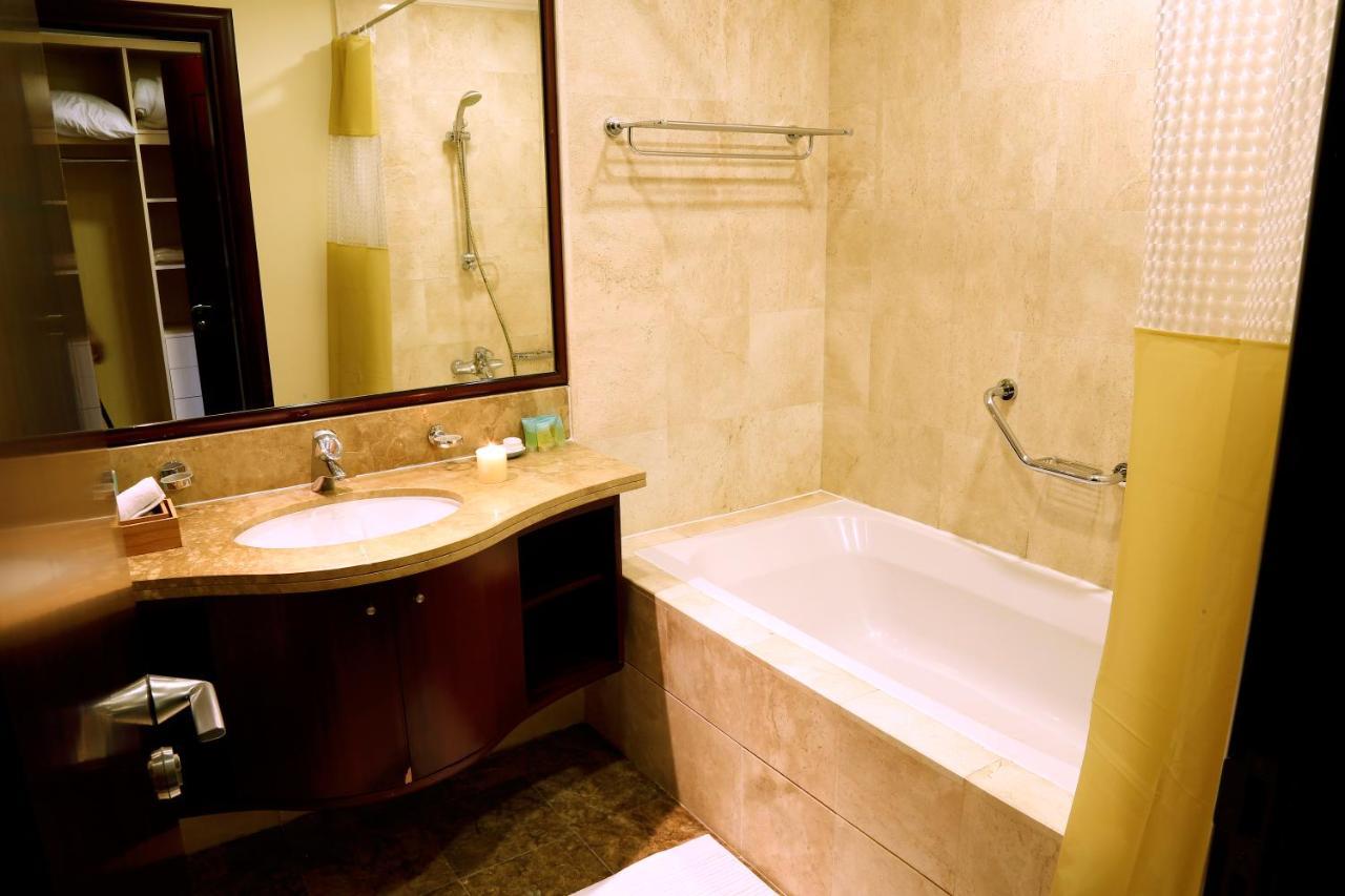 Bay Bliss At Palm Jumeirah With Free Beach Access Apartment Dubai Luaran gambar